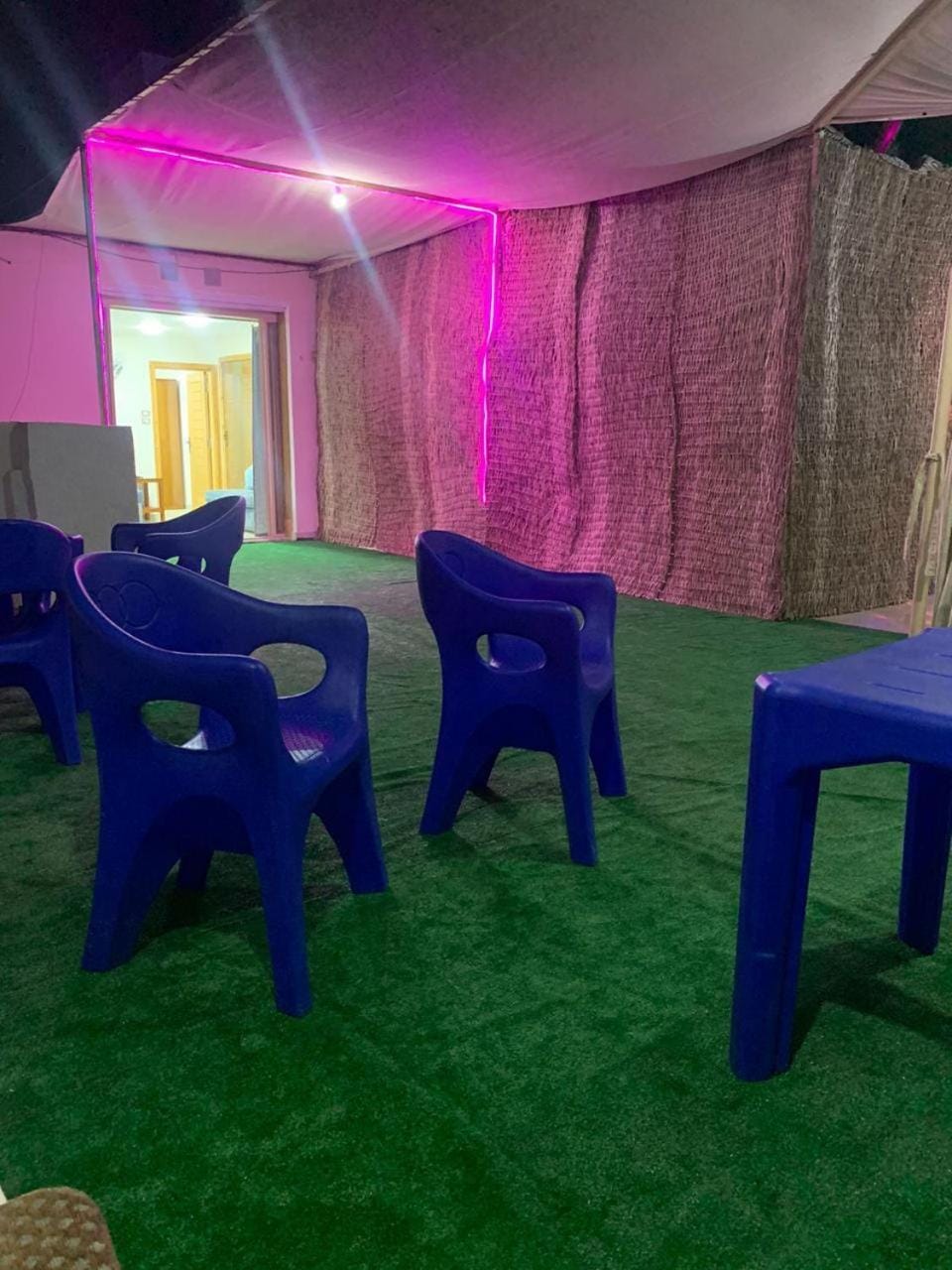 Seating area