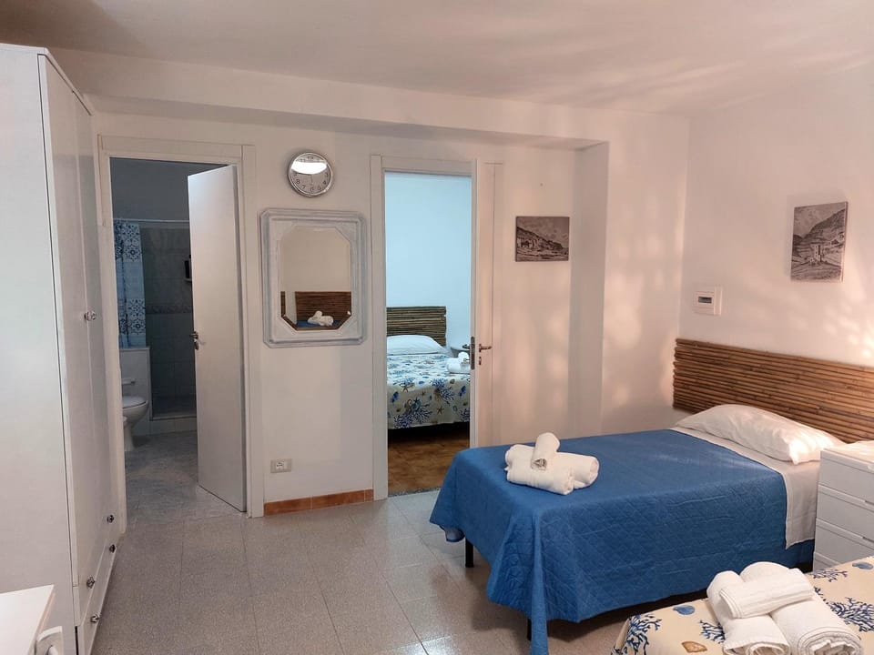 Bed, Photo of the whole room, Bedroom, towels, wardrobe