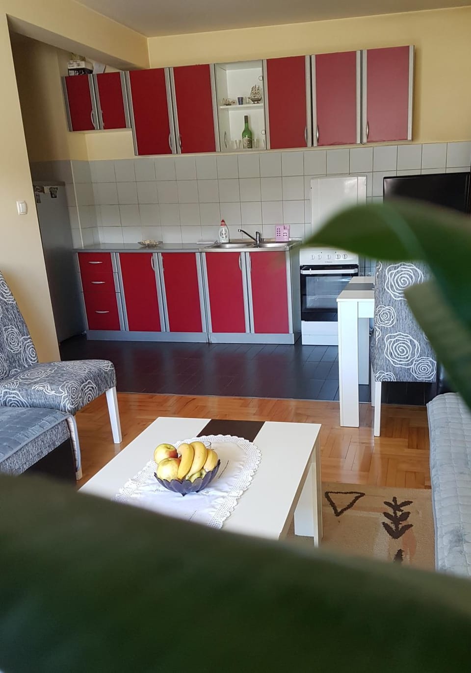 Kitchen or kitchenette, Living room