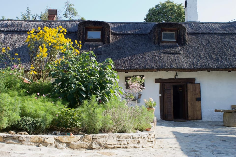 Sasfészek Pihenő Bed and Breakfast in Hungary