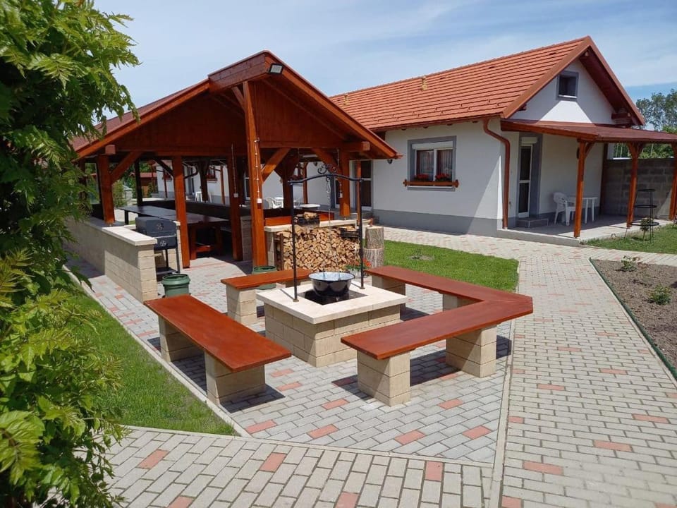 Kertész Vendégház Apartment in Hungary