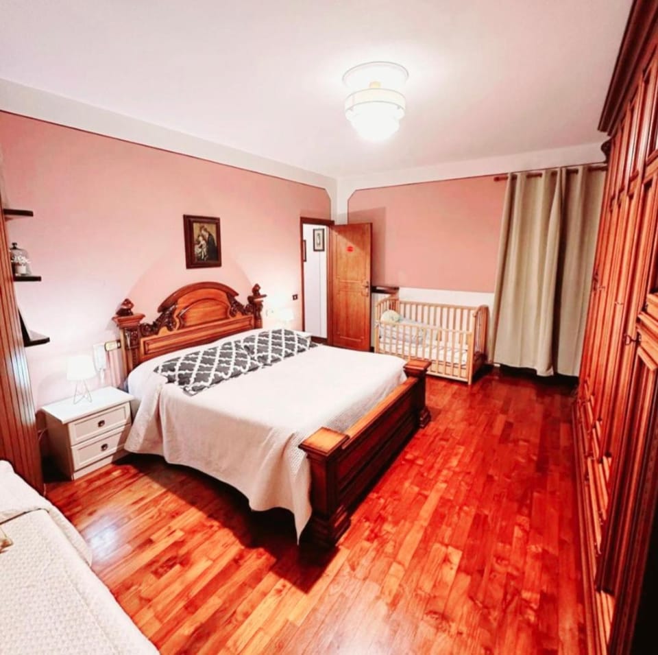 A COLLODI IO & MAMMA100 m dal Parco di Pinocchio Bed and Breakfast in Capannori