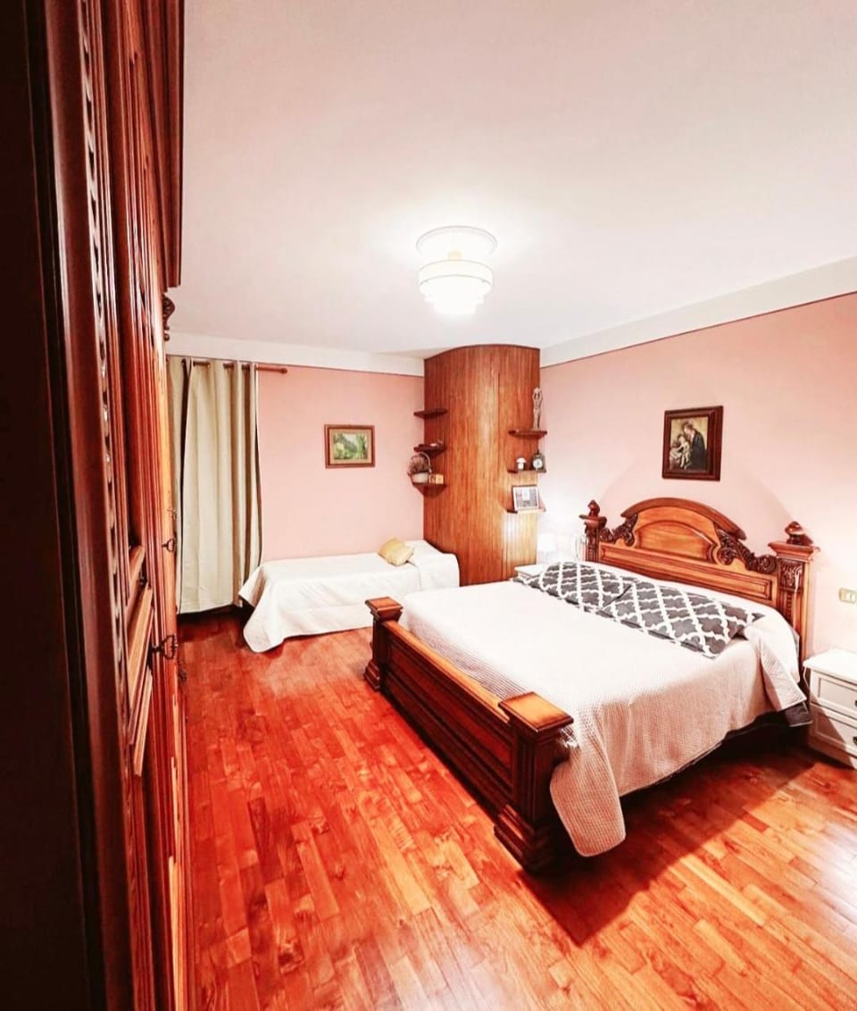 A COLLODI IO & MAMMA100 m dal Parco di Pinocchio Bed and Breakfast in Capannori