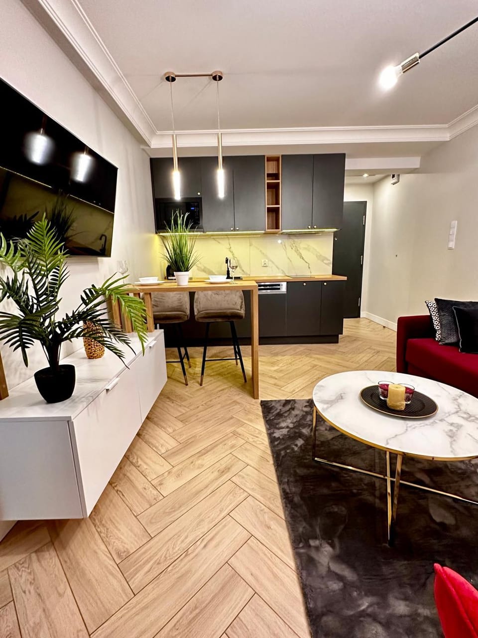 TV and multimedia, Kitchen or kitchenette, Living room, Seating area, Dining area, Evening entertainment