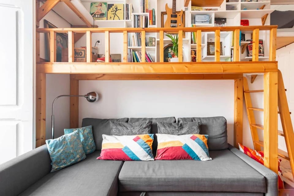 Library, Living room, Seating area