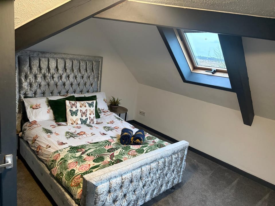 Meadowhead Cottage, Traditional Scottish Cottage Apartment in England