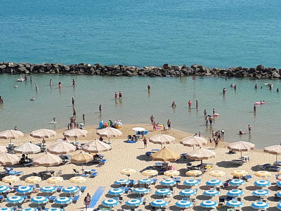 Balcony/Terrace, Beach, Sea view