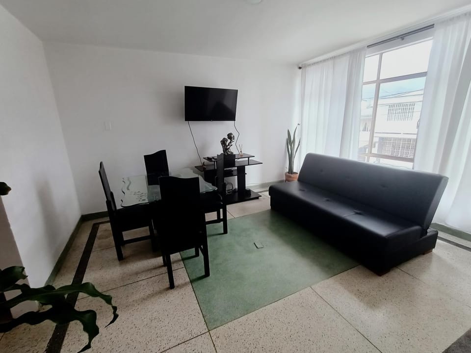 Communal lounge/ TV room, TV and multimedia
