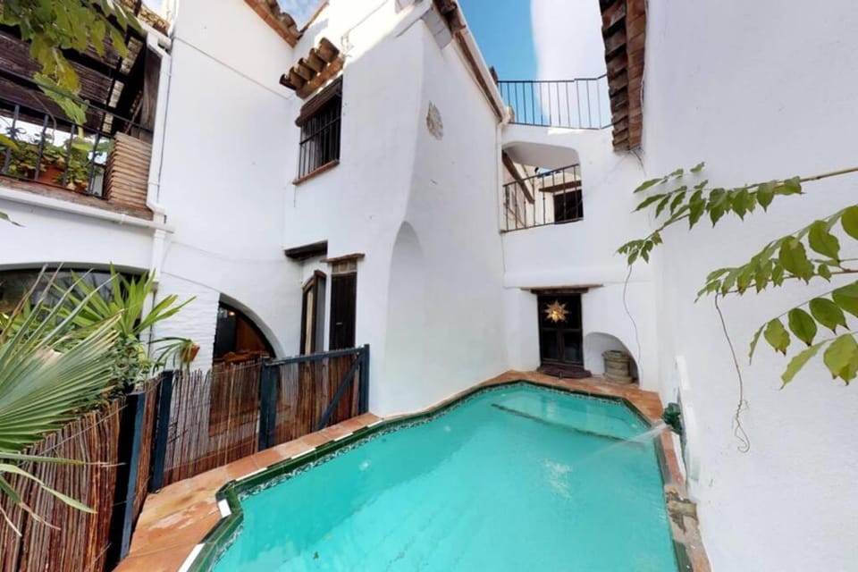 La casa del piano - Beautiful 18th century house with courtyard & pool House in Andalusia