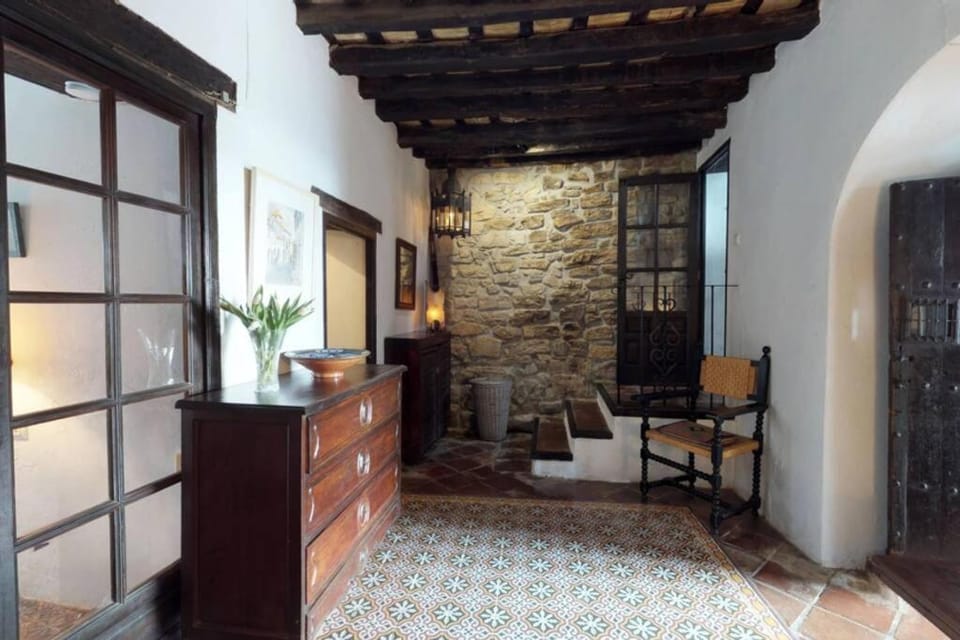 La casa del piano - Beautiful 18th century house with courtyard & pool House in Andalusia