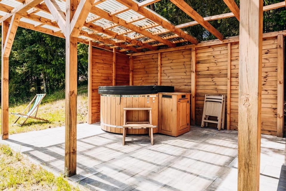 Hot Tub