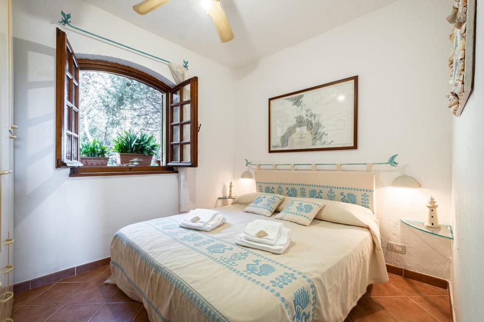 [PORTO CERVO] VILLETTA CON JACUZZI PRIVATA Apartment in Sardinia