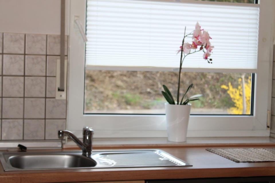 Kitchen or kitchenette, Decorative detail