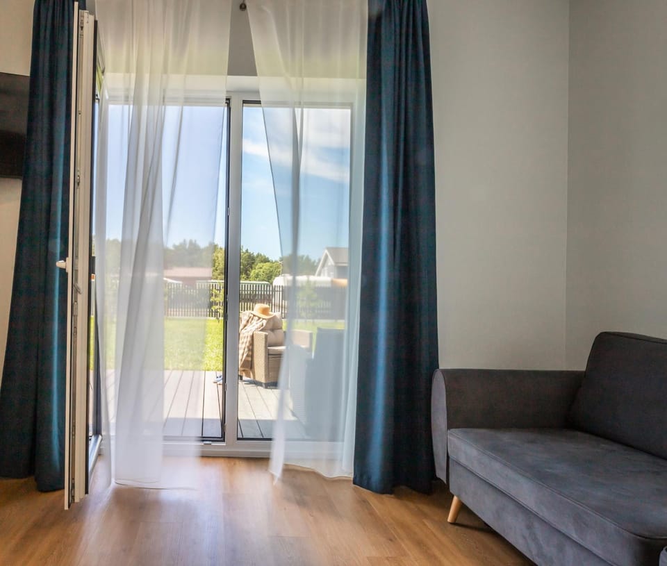 Natural landscape, TV and multimedia, View (from property/room), Balcony/Terrace, Seating area