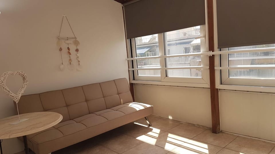 Seating area, Bedroom