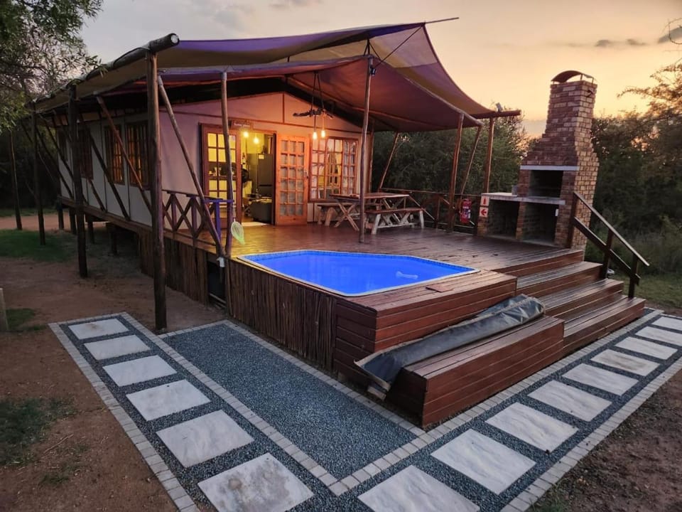 Patio, Swimming pool