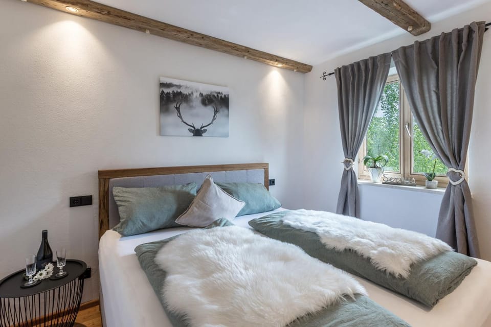 Living room, Bedroom