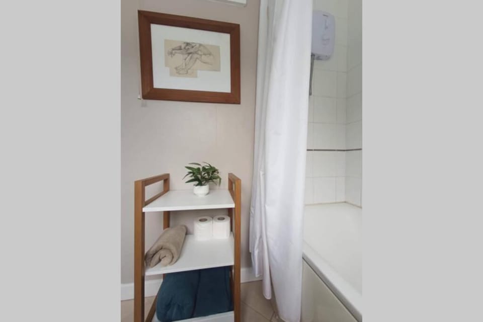 Shower, Bathroom, Bath