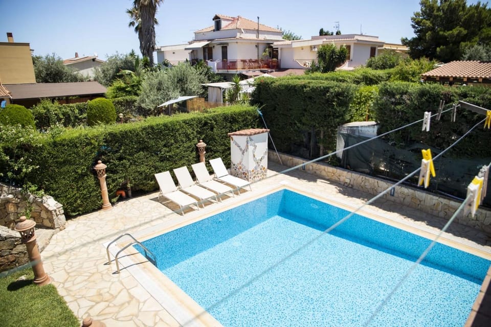 Pool view, Swimming pool
