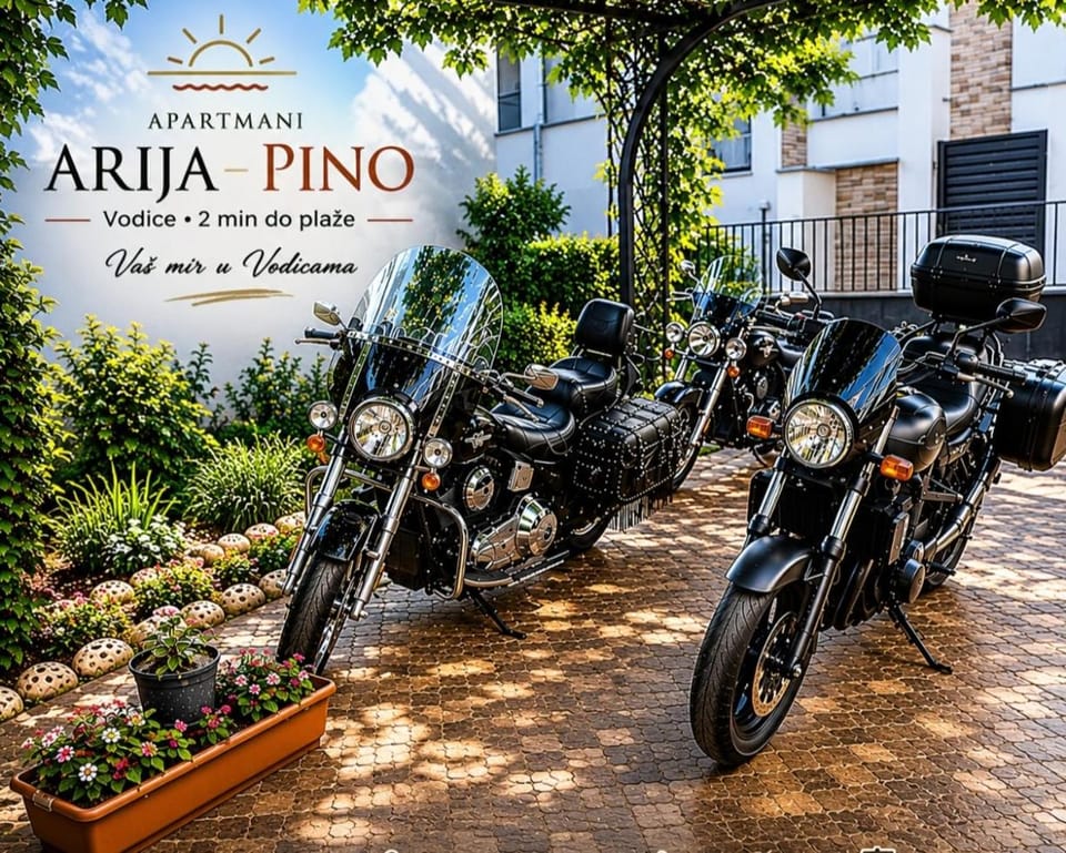 Patio, Garden, Street view