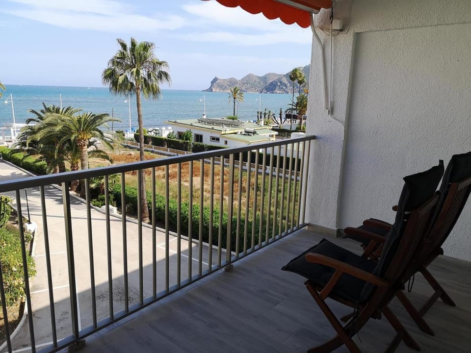 View (from property/room), Garden view, Sea view
