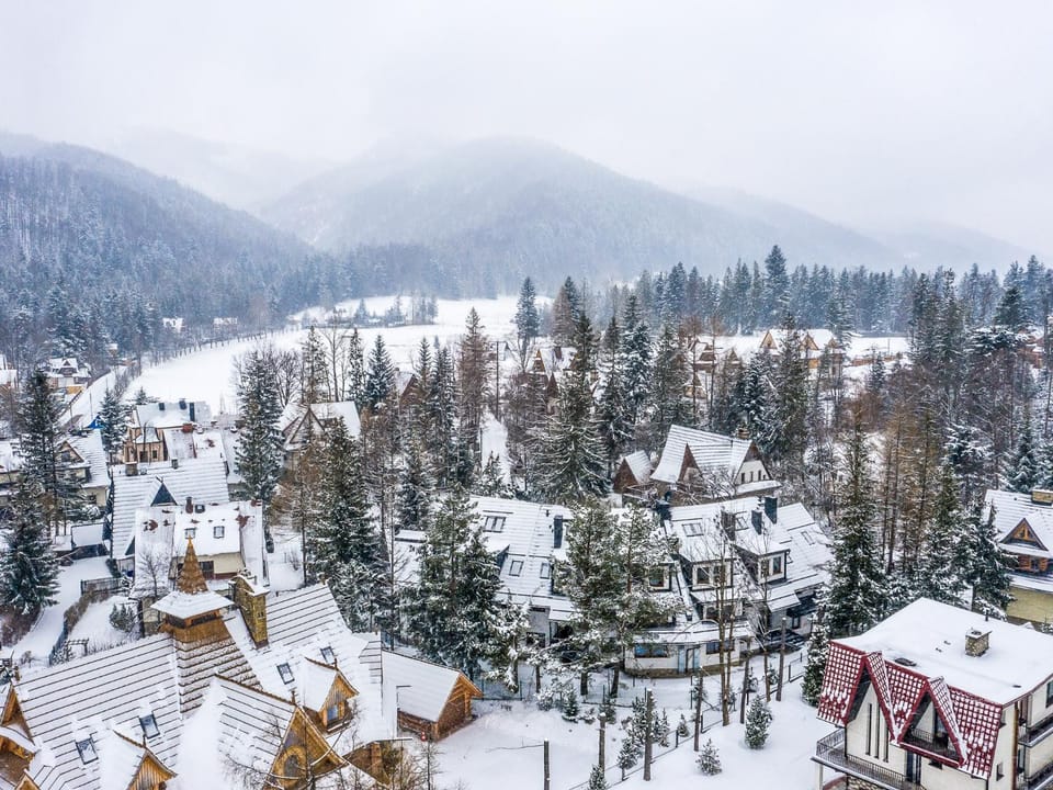 Nearby landmark, Natural landscape, Bird's eye view, Winter, Mountain view