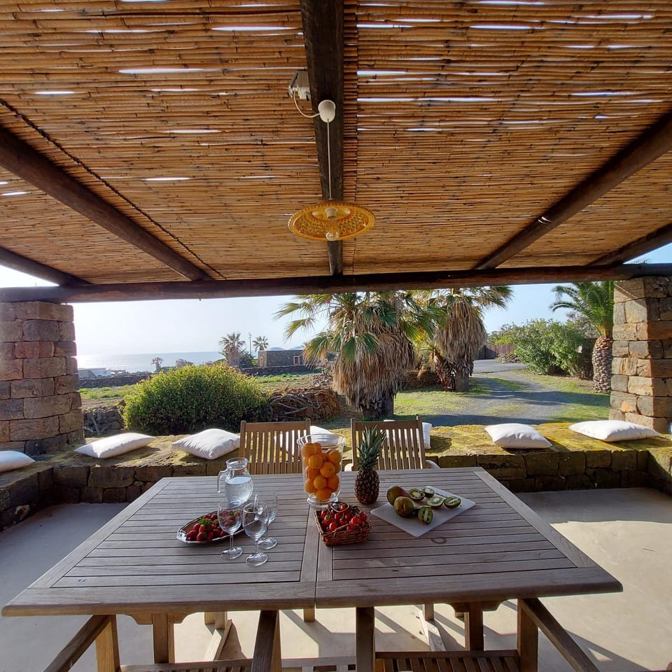 Agricola Pineda House in Sicily