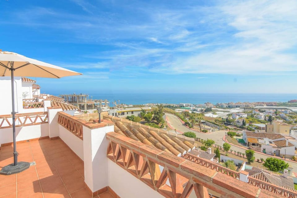 Villa privada con increíbles vistas al mar Villa in Río de Torrox
