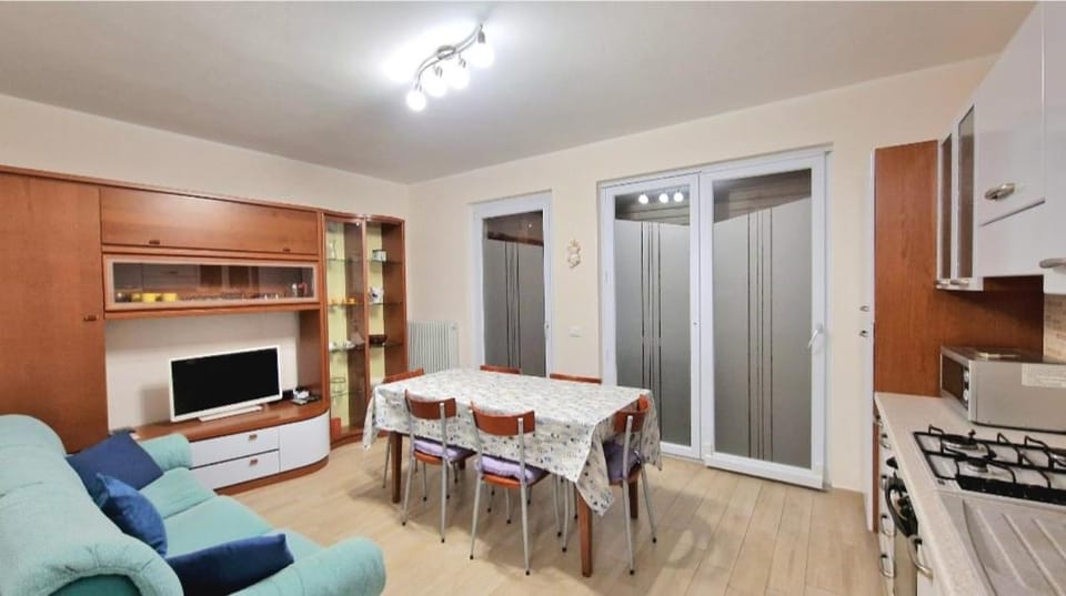 Chiara POOL apartment Apartment in Bardolino