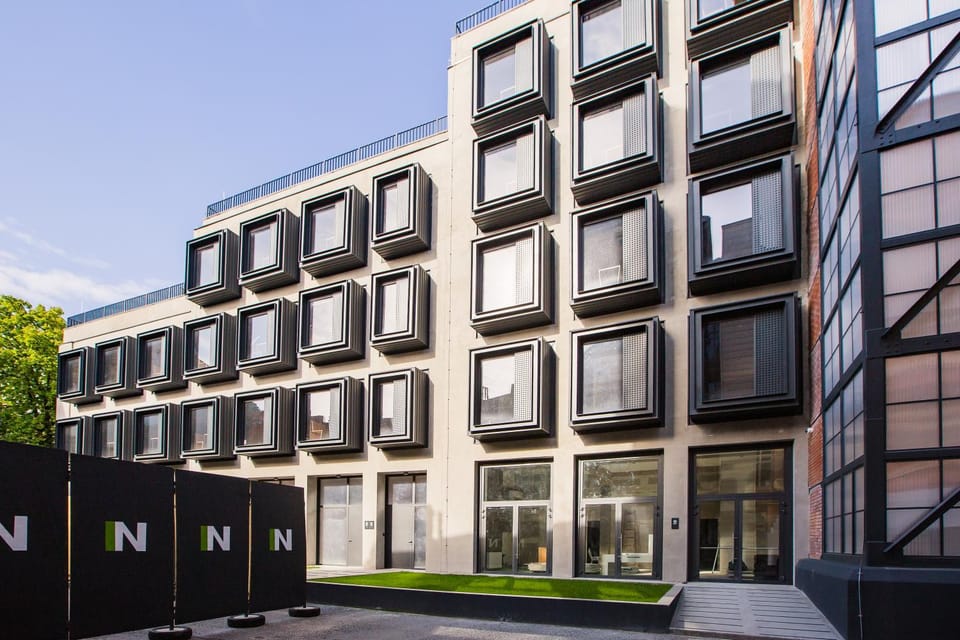 Property building, Day