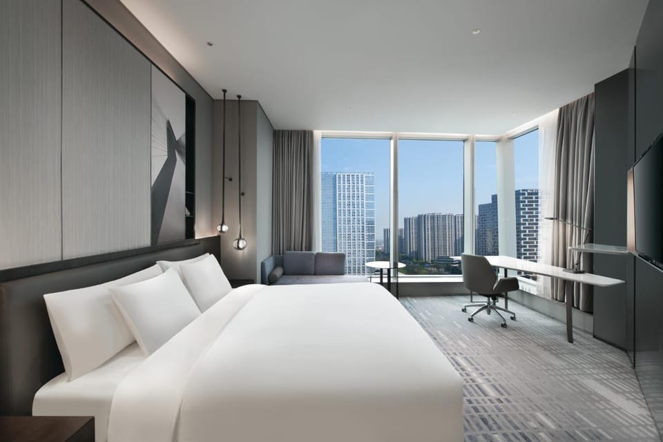 Bedroom, room service