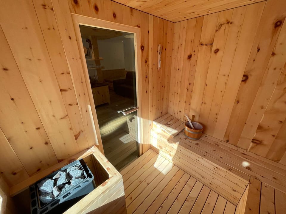 Sauna, Spa and wellness centre/facilities
