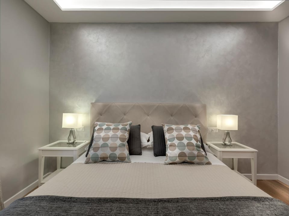 Shower, Bed, Bathroom, Coffee/tea facilities, Photo of the whole room, Bedroom, Inner courtyard view