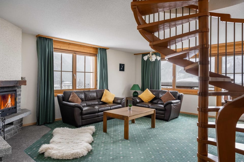 Balcony/Terrace, Kitchen or kitchenette, Living room, Seating area