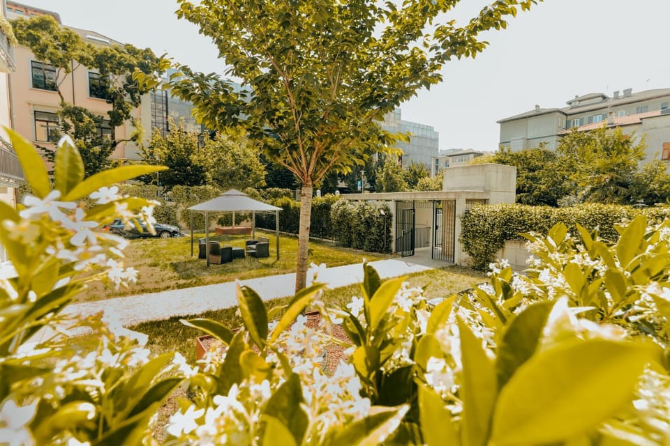 Patio, Garden