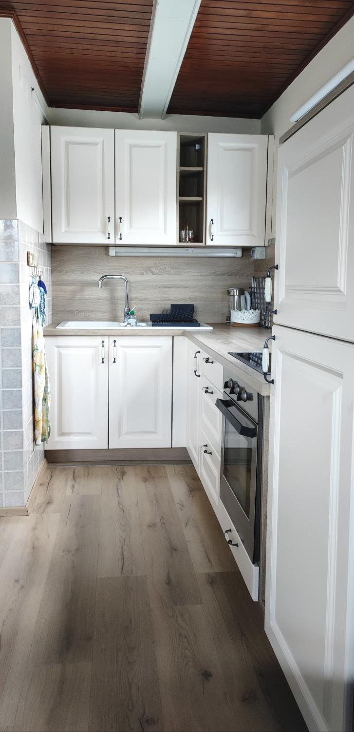 Kitchen or kitchenette, Communal kitchen, pet friendly