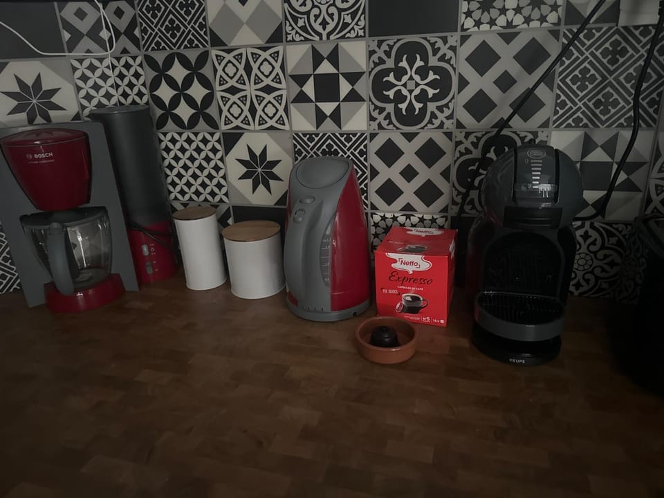 Coffee/tea facilities