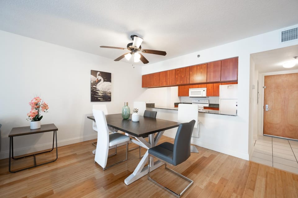Luxury 1 Bedroom Apartment • Brickell • City and Ocean View Apartment in Brickell