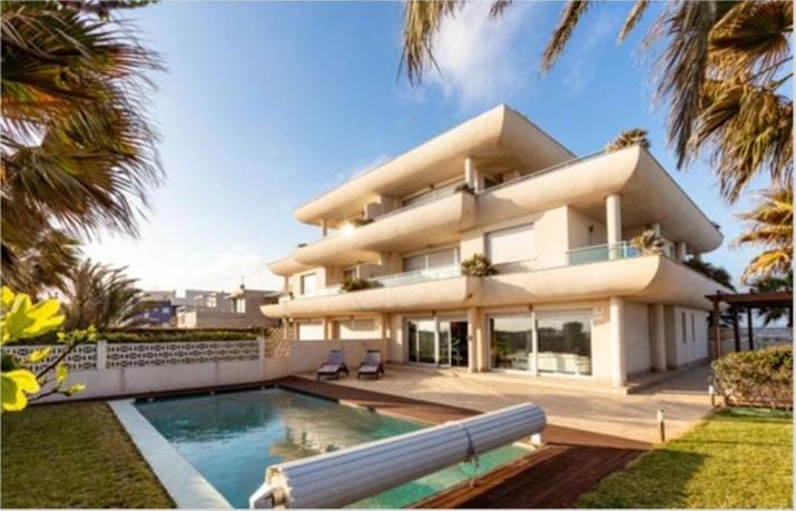 Property building, Balcony/Terrace, Spa and wellness centre/facilities, On site, Area and facilities, Area and facilities, Area and facilities, Swimming pool