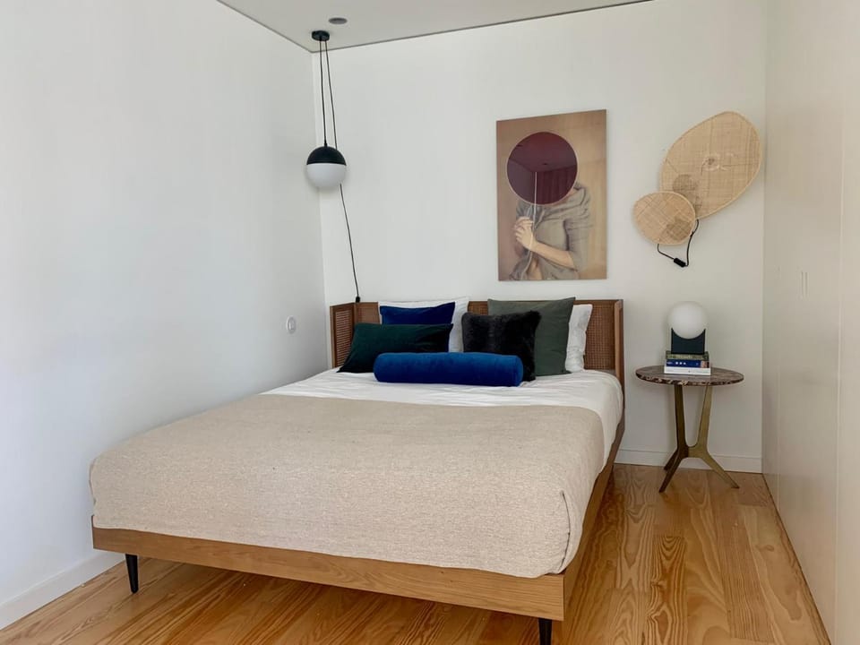 Bed, Decorative detail, Bedroom