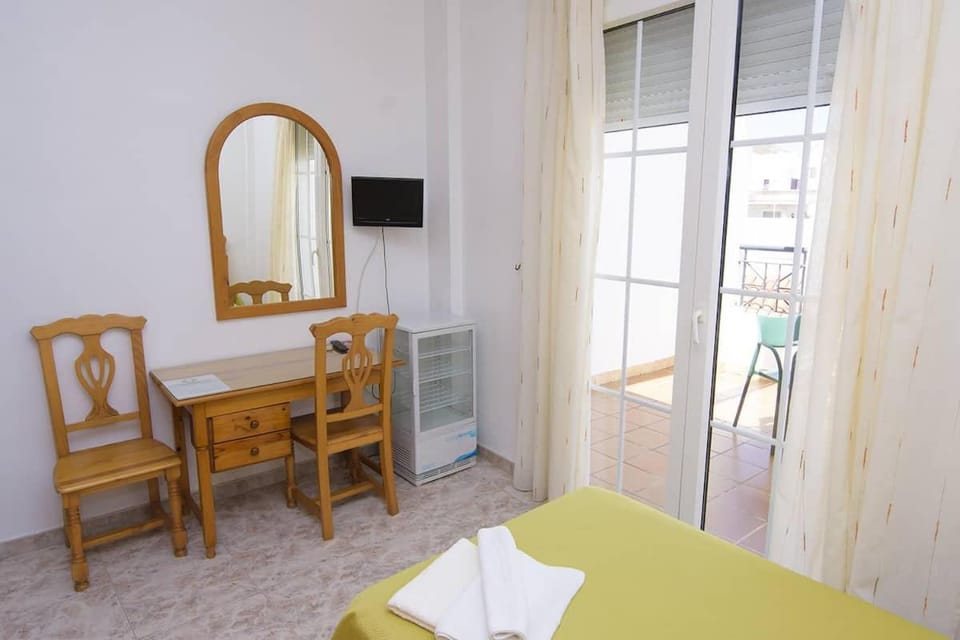 HOTEL DON FELIPE Hotel in Andalusia