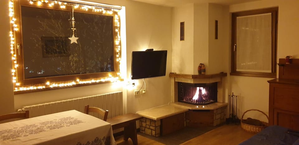 Living room, flat iron