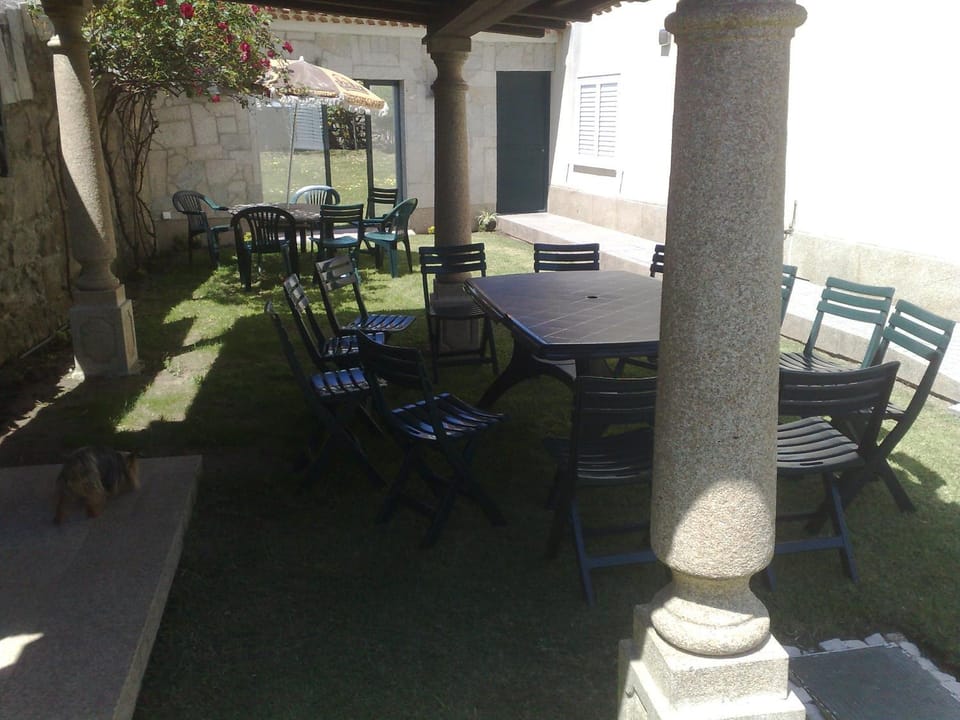 Day, Dining area