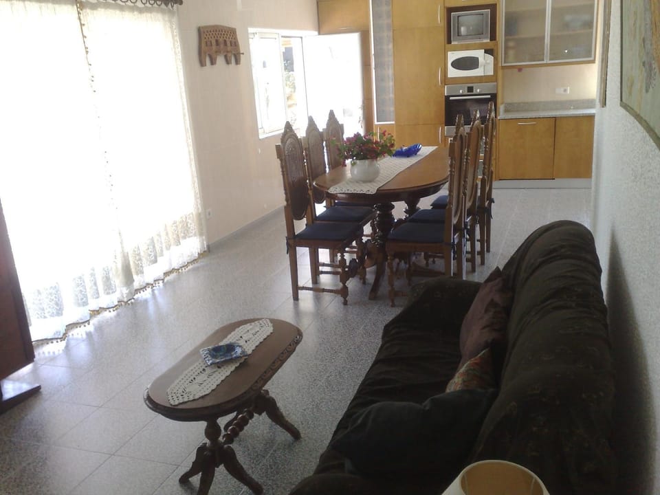 Room solo - Villa Ribeiro On Way to Santiago with Secure Bike Garage - Esposende Vacation rental in Portugal