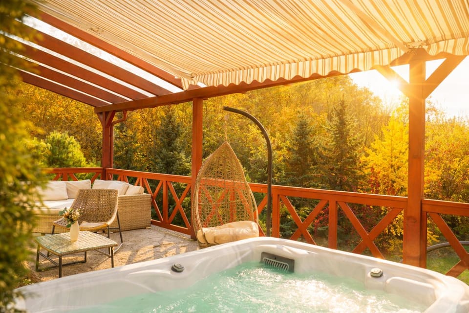 Hot Tub, Balcony/Terrace