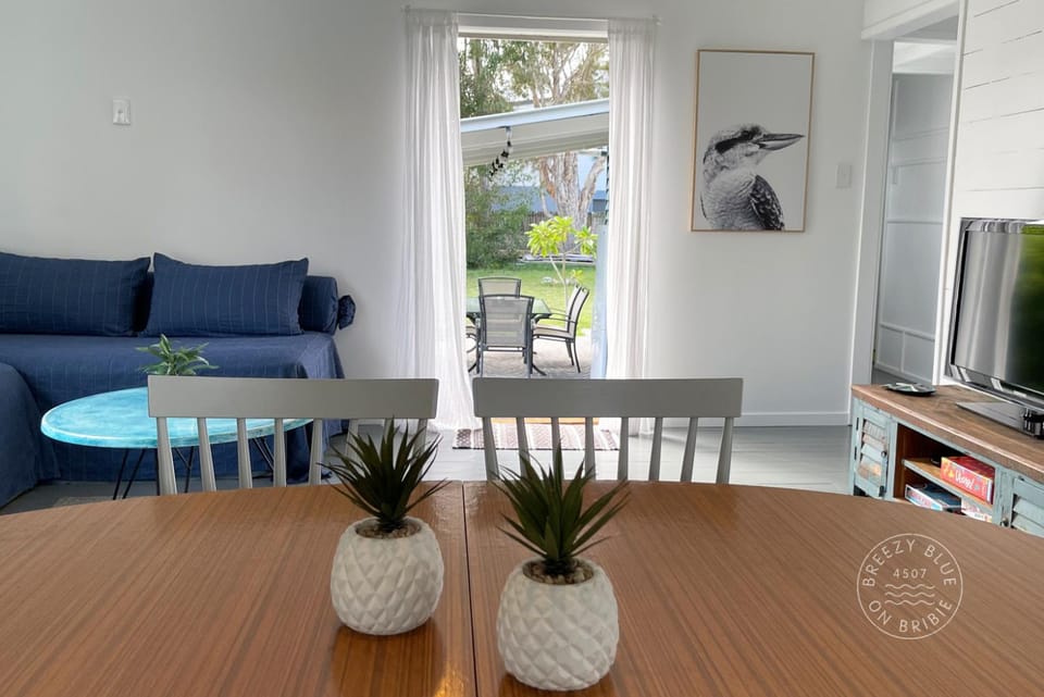 Breezy Blue on Bribie House in Sandstone Point