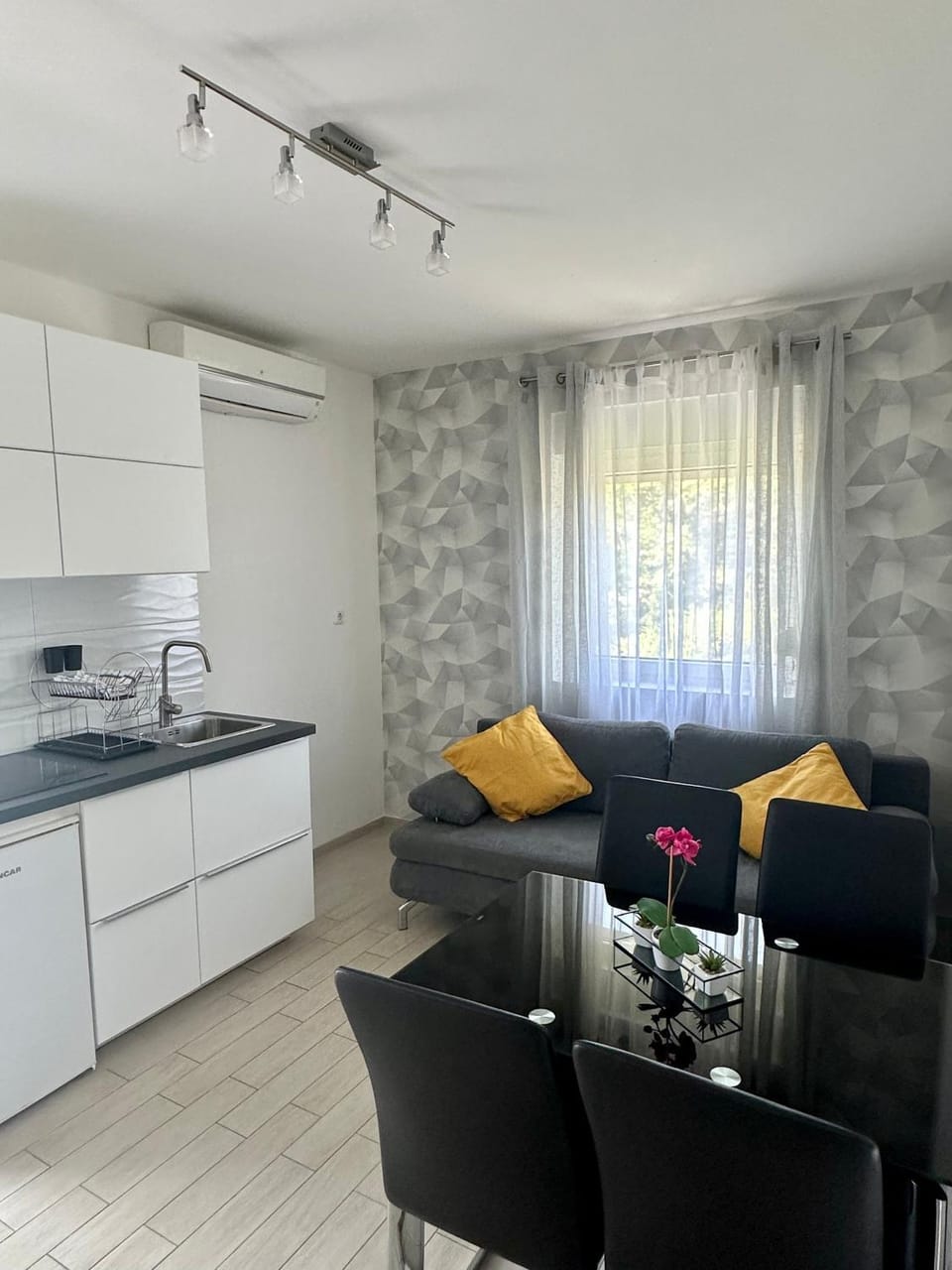Resindenz Benni 4 mit beheitzem grossem Pool Apartment in Medulin