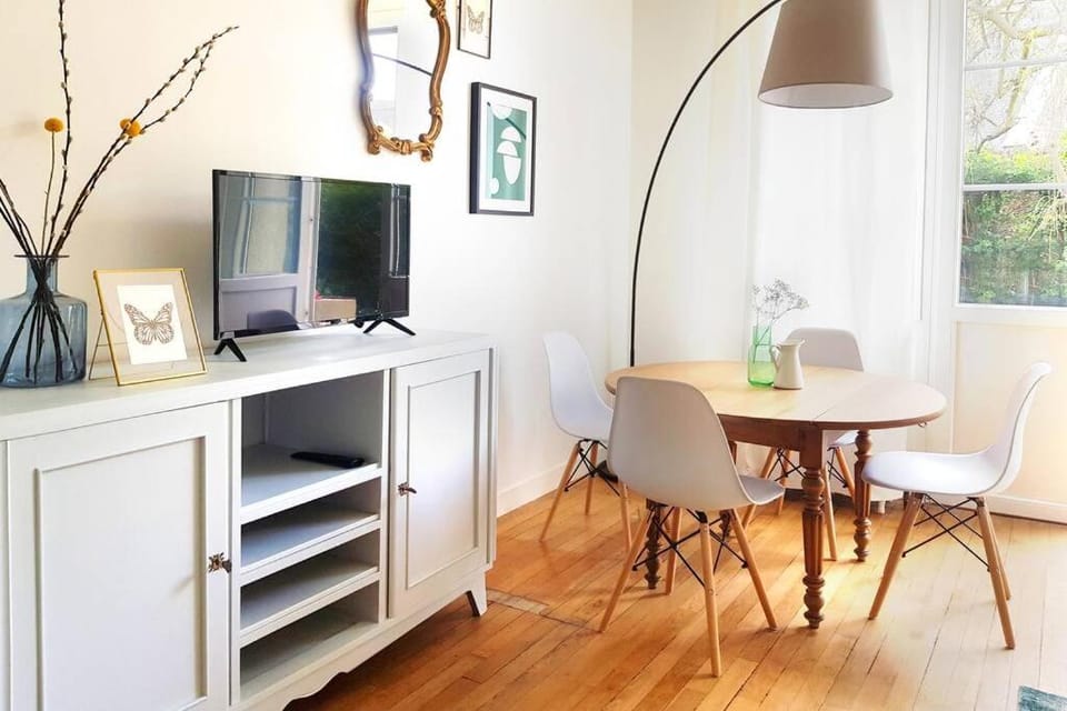TV and multimedia, Dining area