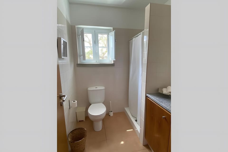 Bathroom, Living room