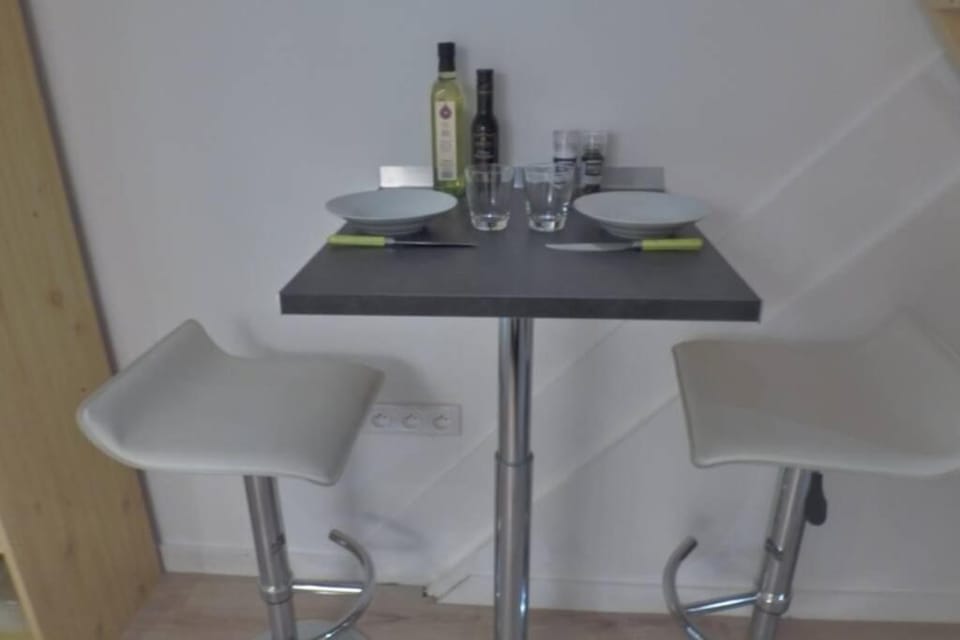 Studio Neuf avec courette privative Apartment in Pays de la Loire